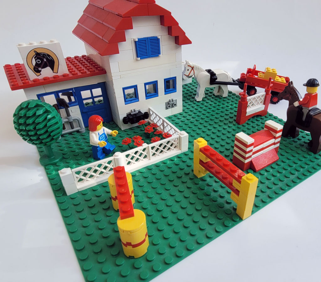 LEGO® 6379 - Reiterhof Quelle: retro-steine